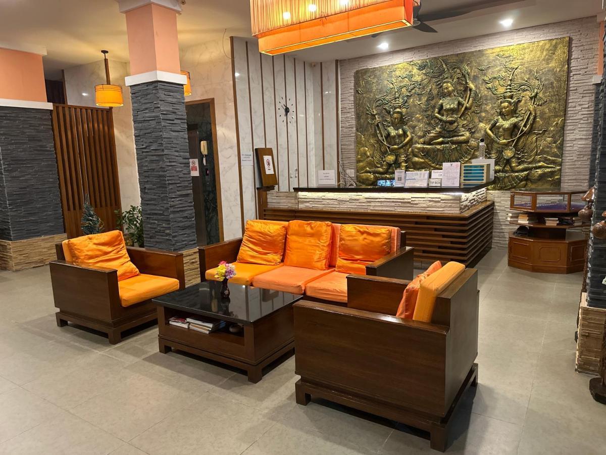 The Prisha Inn Patong Bagian luar foto